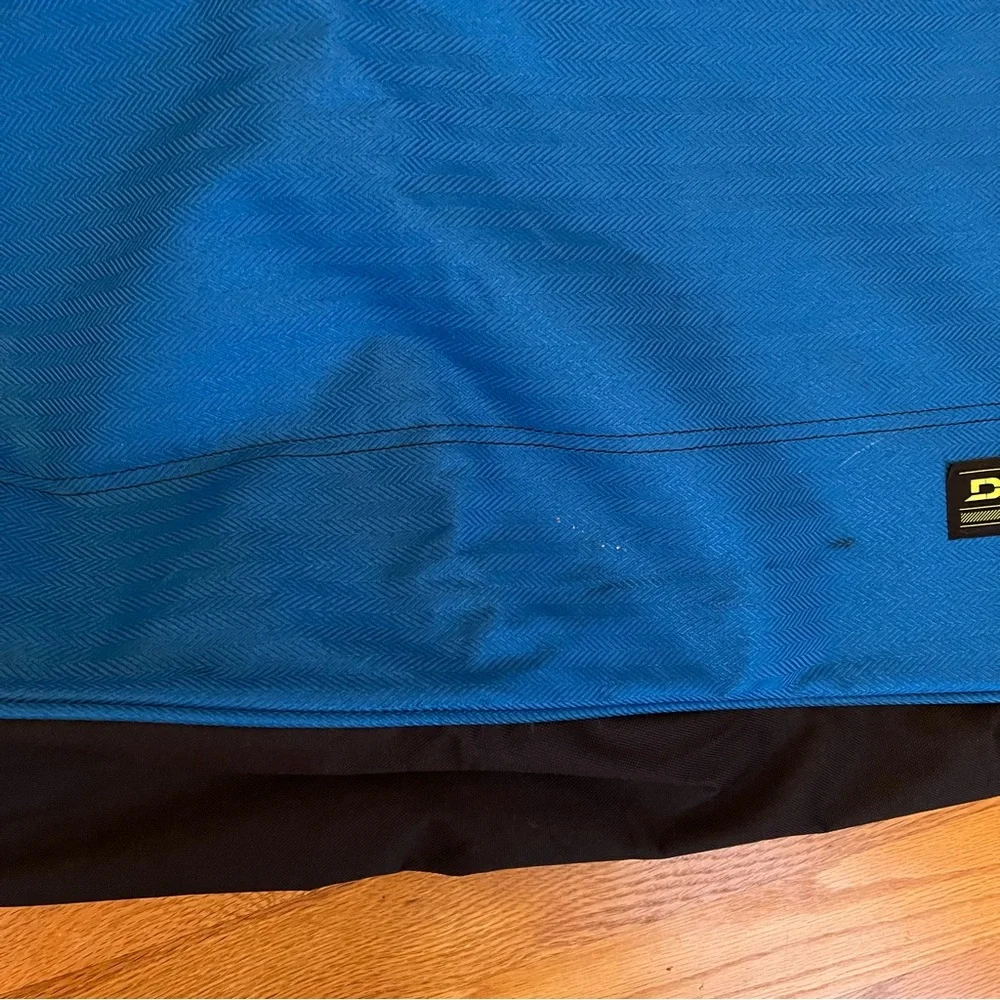 Dakine guc pipe